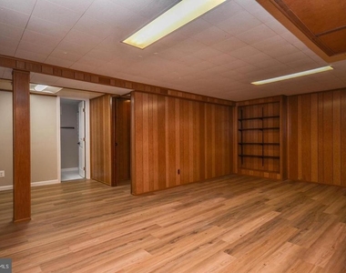 4426 Hallet Street - Photo Thumbnail 29