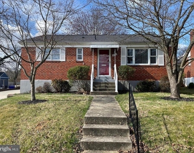 4426 Hallet Street - Photo Thumbnail 2