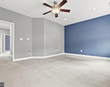 10717 Bentley Lane - Photo Thumbnail 23