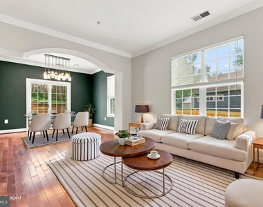 10717 Bentley Lane - Photo Thumbnail 12