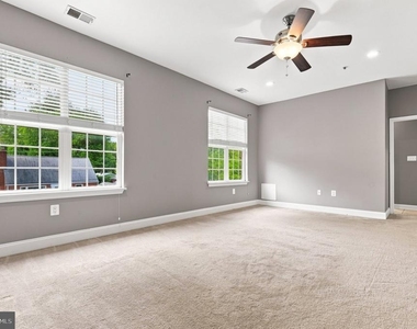 10717 Bentley Lane - Photo Thumbnail 25