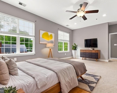10717 Bentley Lane - Photo Thumbnail 24