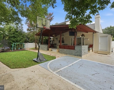 6516 Democracy Boulevard - Photo Thumbnail 1