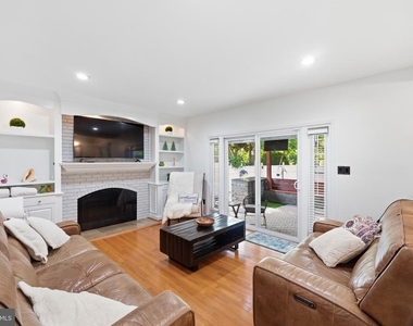 6516 Democracy Boulevard - Photo Thumbnail 2