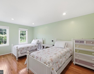 6516 Democracy Boulevard - Photo Thumbnail 17
