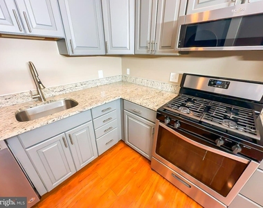 6 Monroe Street - Photo Thumbnail 21