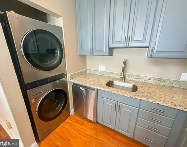 6 Monroe Street - Photo Thumbnail 20