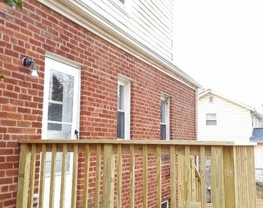 2207 Seminary Road - Photo Thumbnail 3