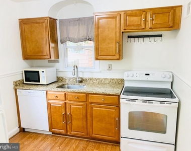 2207 Seminary Road - Photo Thumbnail 8