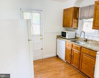 2207 Seminary Road - Photo Thumbnail 9
