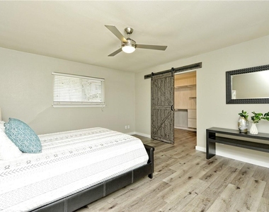 1601 Elmira Rd - Photo Thumbnail 18