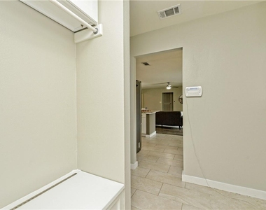 1601 Elmira Rd - Photo Thumbnail 16
