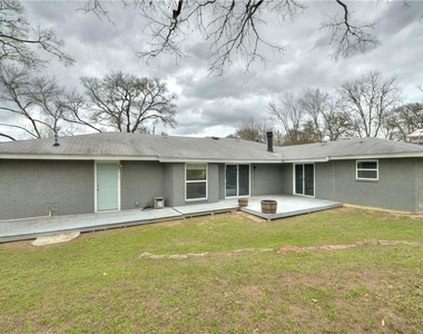 1601 Elmira Rd - Photo Thumbnail 26