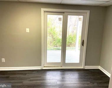 13001 Country Ridge Drive - Photo Thumbnail 16