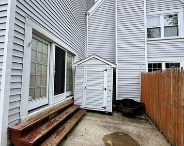 8545 Harvest View Court - Photo Thumbnail 20