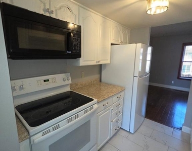 8803 Hayshed Lane - Photo Thumbnail 9