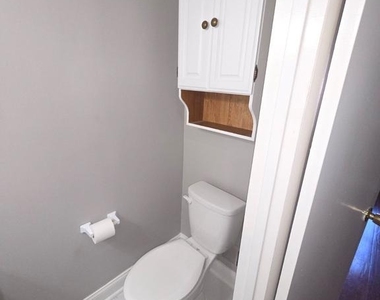 8803 Hayshed Lane - Photo Thumbnail 7