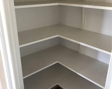 8213 Reggio St - Photo Thumbnail 17