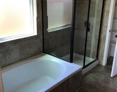 8213 Reggio St - Photo Thumbnail 12