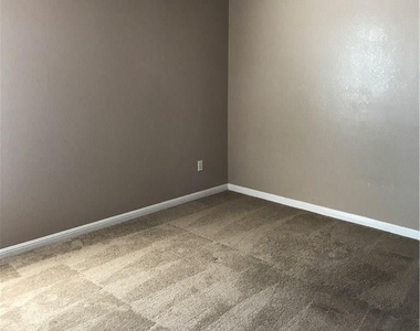 8213 Reggio St - Photo Thumbnail 23