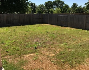 8213 Reggio St - Photo Thumbnail 31