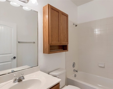 8921 Stambourne St - Photo Thumbnail 24