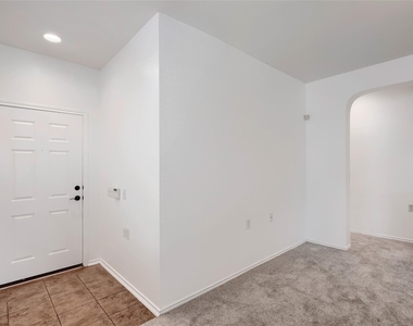 8921 Stambourne St - Photo Thumbnail 18