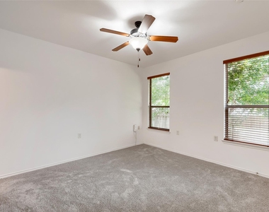 8921 Stambourne St - Photo Thumbnail 20