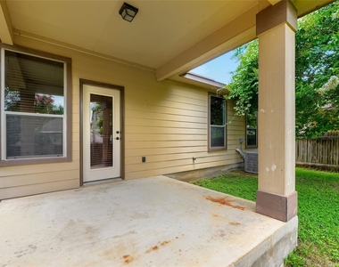 8921 Stambourne St - Photo Thumbnail 7