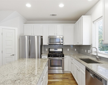 1937 Tramson Dr - Photo Thumbnail 5