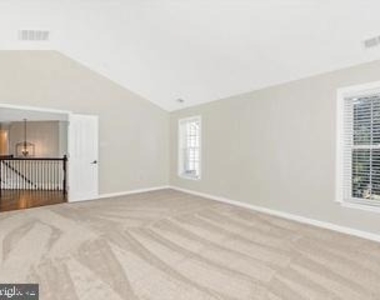 1713 Dearbought Drive - Photo Thumbnail 23