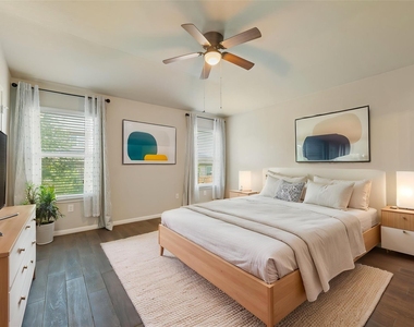 308 Moulins Ln - Photo Thumbnail 15
