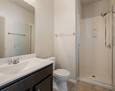 308 Moulins Ln - Photo Thumbnail 32