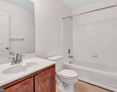 10030 Tallahassee Place - Photo Thumbnail 14