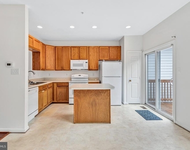 10030 Tallahassee Place - Photo Thumbnail 1
