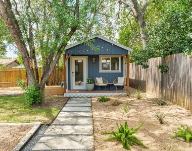 7404 Lunar Dr - Photo Thumbnail 21