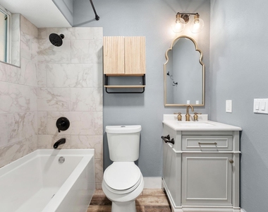 7404 Lunar Dr - Photo Thumbnail 14