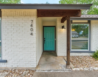7404 Lunar Dr - Photo Thumbnail 3
