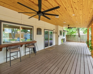 7404 Lunar Dr - Photo Thumbnail 26