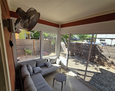 3004 Neal St - Photo Thumbnail 9
