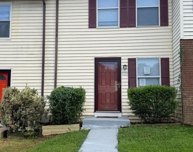 639 Glynock Place - Photo Thumbnail 1