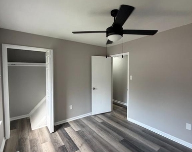 639 Glynock Place - Photo Thumbnail 14