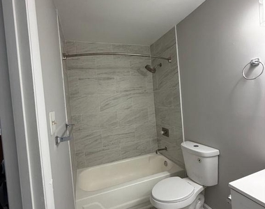 639 Glynock Place - Photo Thumbnail 19