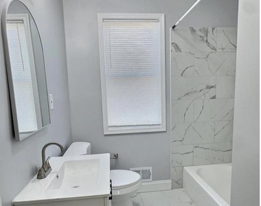 4235 Norfolk Avenue - Photo Thumbnail 12