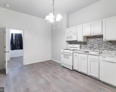 1426 Mcculloh Street - Photo Thumbnail 4