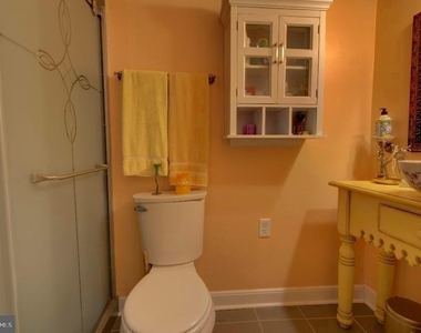 2924 Virginia Avenue - Photo Thumbnail 15