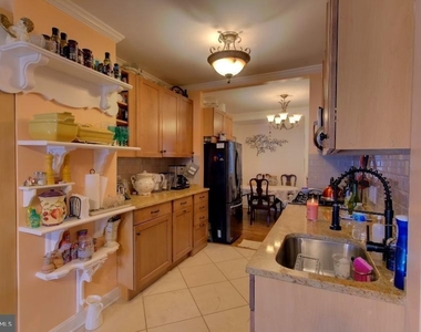 2924 Virginia Avenue - Photo Thumbnail 7