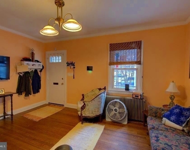 2924 Virginia Avenue - Photo Thumbnail 6