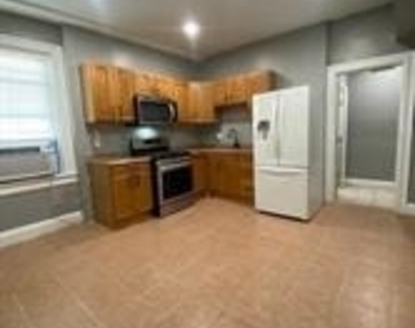 3411 Fairview Avenue - Photo Thumbnail 5