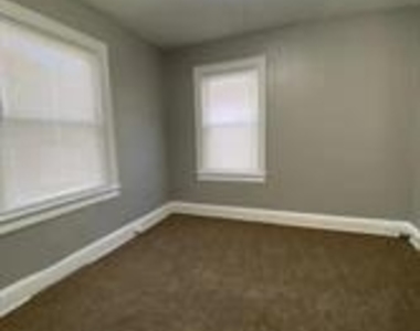 3411 Fairview Avenue - Photo Thumbnail 24